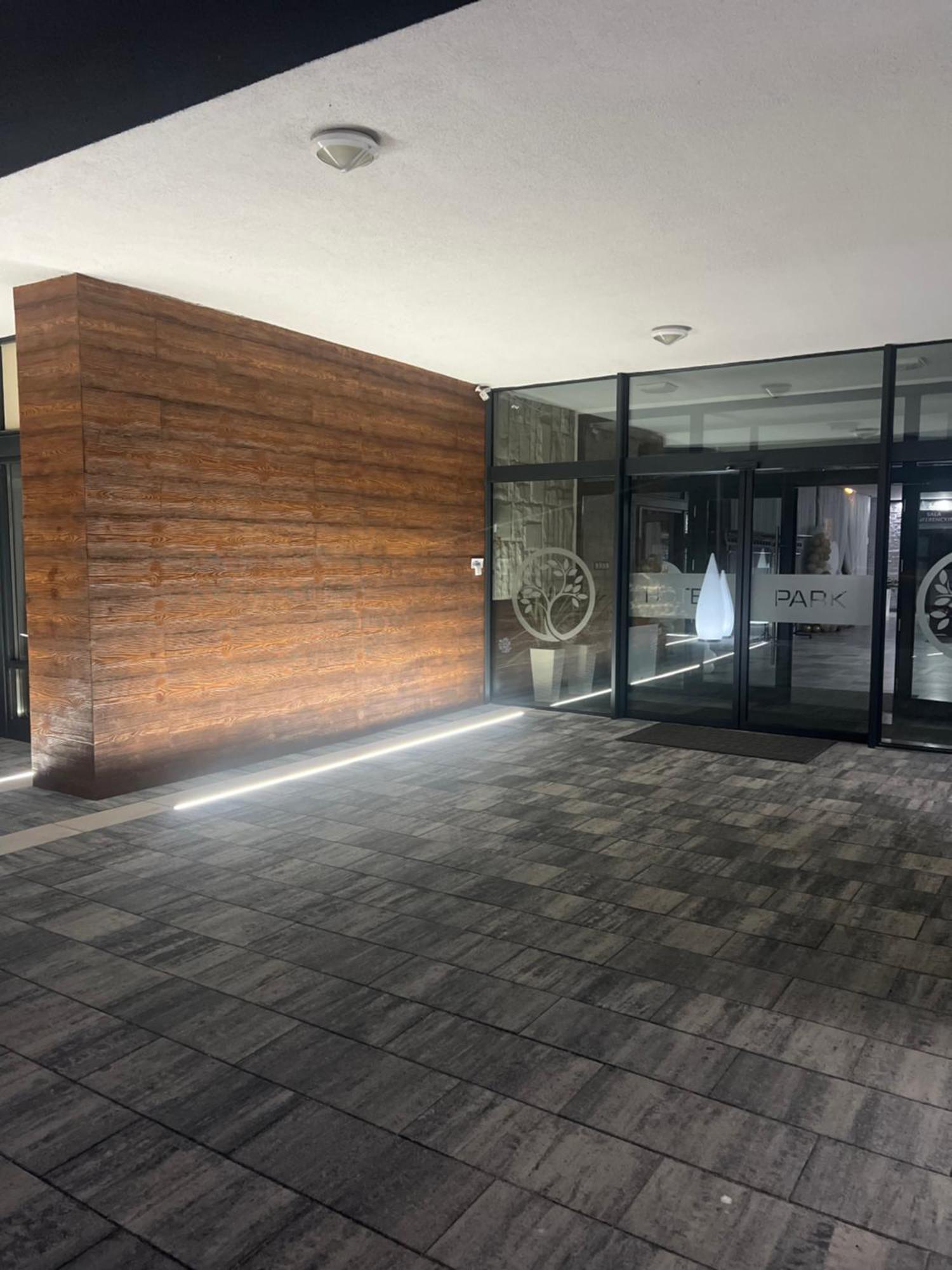 Hotel Park Opoczno 外观 照片